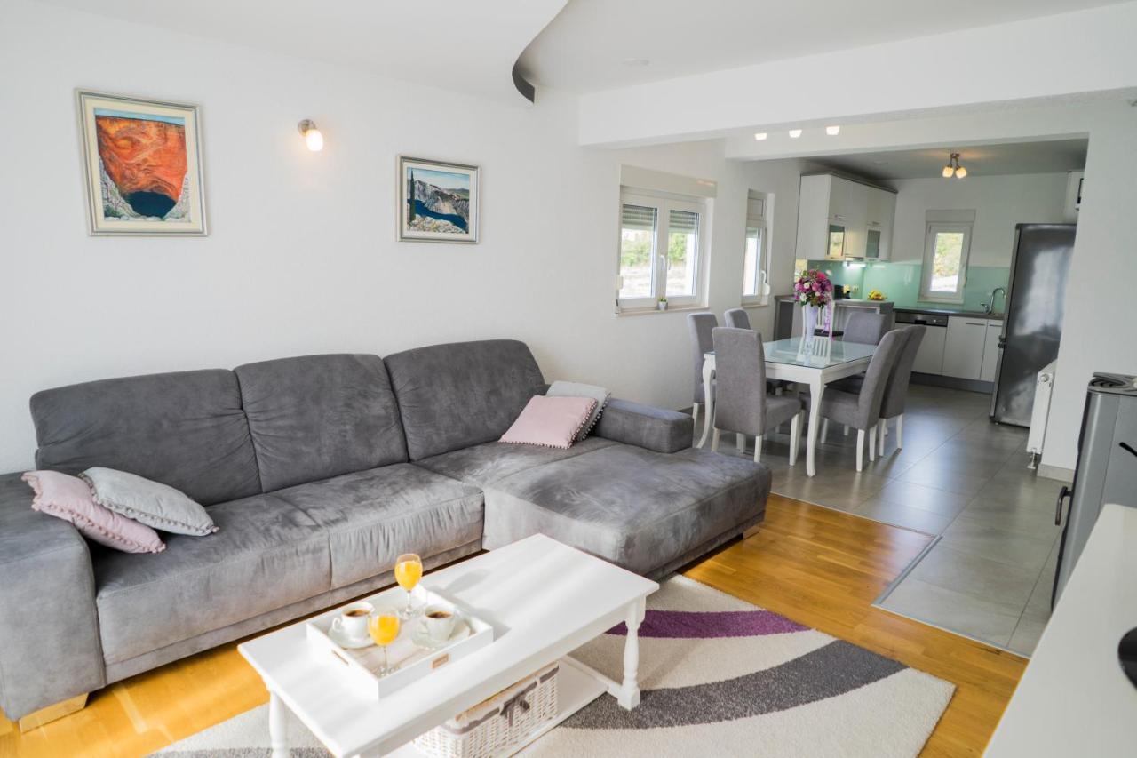 Holiday House Petra - Imotski - Makarska Ngoại thất bức ảnh